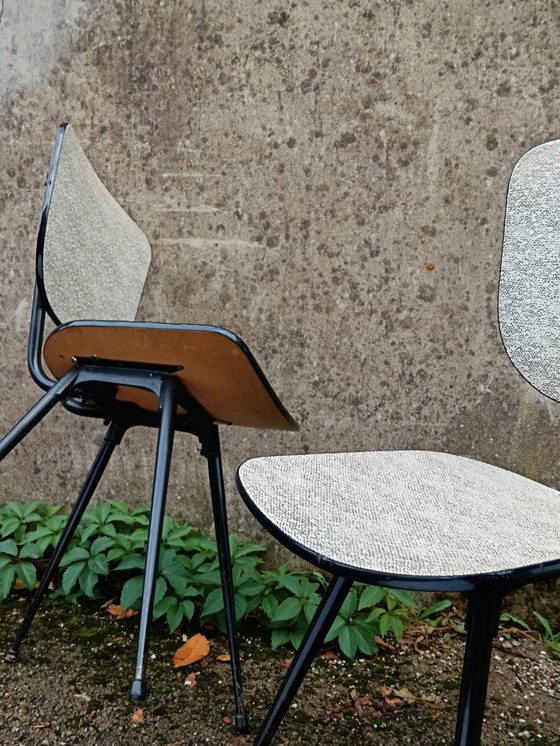 Image 1 of Vinyl bijzetstoelen, Frankrijk, 1960, set van 2