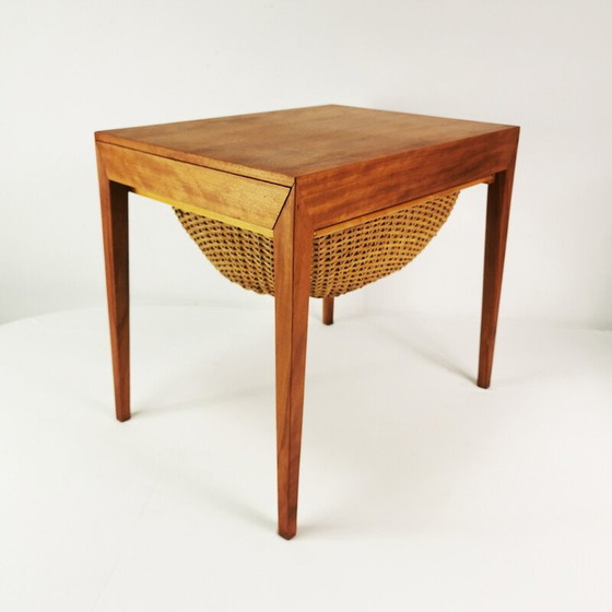 Image 1 of Vintage teak en beuken bijzettafel door Severin Hansen voor Haslev, Denemarken 1950