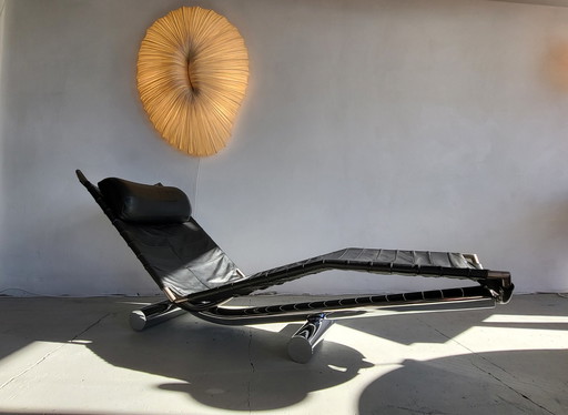 Chariot Chaise Lonque Paul Tuttle