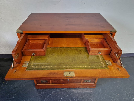 Image 1 of Vintage secretaire met ladekast Campagnestijl Engels Militair
