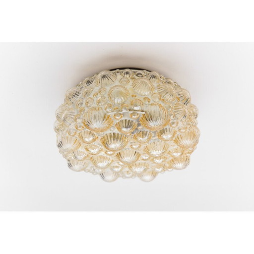 Vintage ronde plafondlamp in ijsglas en metaal in de vorm van een 3D fossiele schelp, 1960