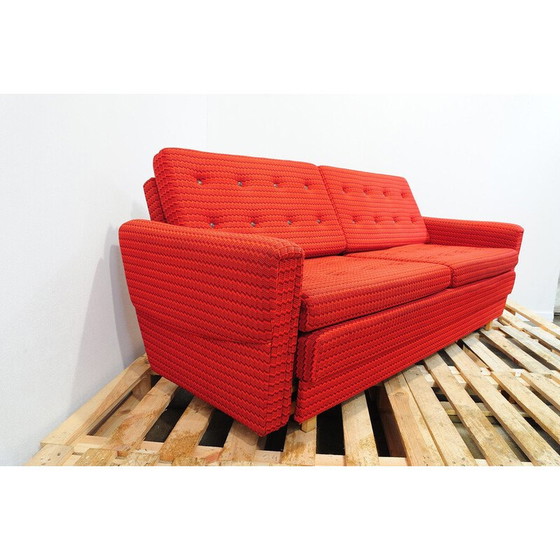 Image 1 of Vintage woonkamer set in rode stof, Tsjechoslowakije 1970