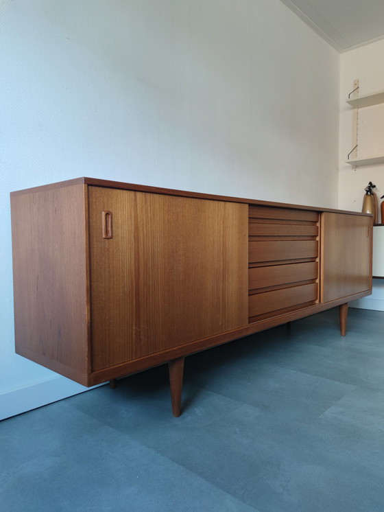 Image 1 of H.W. Klein Bramin dressoir