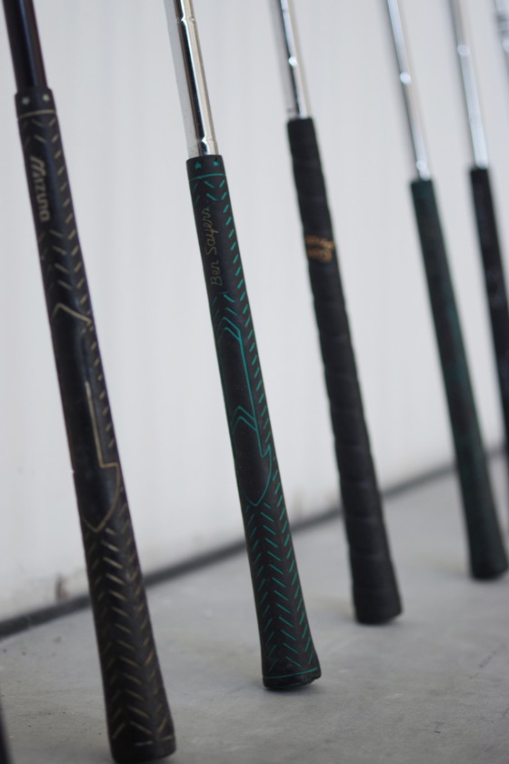 Image 1 of 1980S Cobra Golftas Met 12 Gemengde Merk Clubs - Vintage Golfset Voor Verzamelaars & Liefhebbers