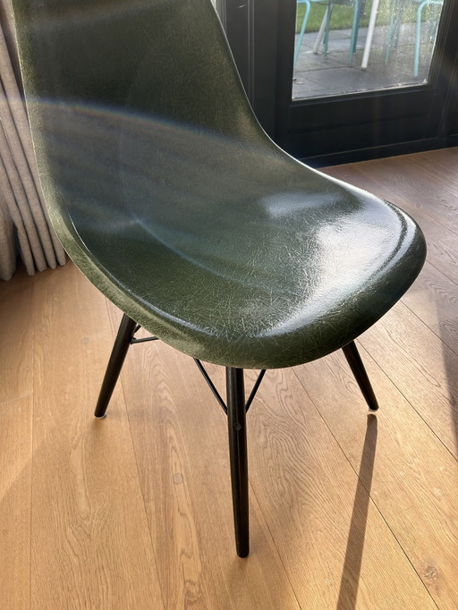 8x Vintage Vitra Eames DSW Stoelen