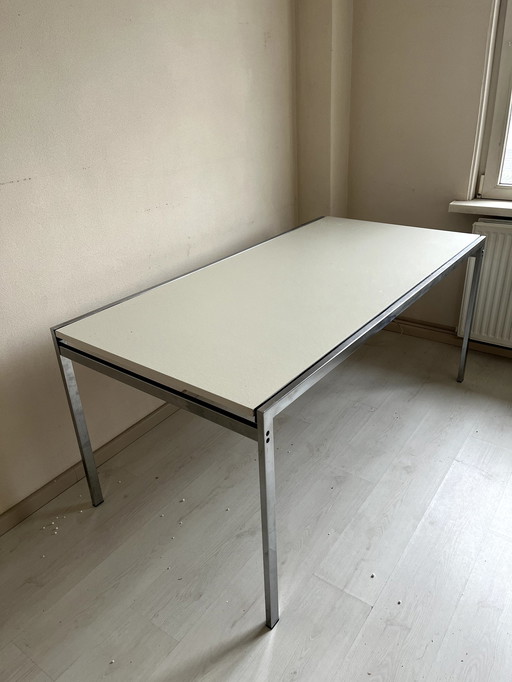 Pastoe TU30 tafel