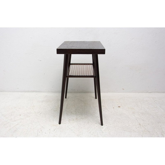 Image 1 of Vintage eikenhouten bijzettafel voor Dřevopodnik Holešov, Tsjecho-Slowakije 1960