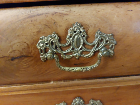 Image 1 of Mahonie Kabinet Highboard Kast  - Kuifkast Uit Ca. 1850