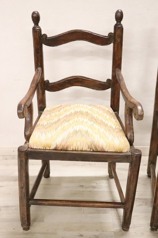 Antieke houten rustieke fauteuils, 18e eeuw