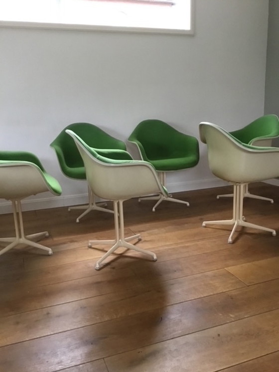 Image 1 of 6x Charles & Ray Eames voor Herman Miller kuipstoel