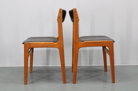 Image 1 of 1960S Set van 6 Teakhouten Eetkamerstoelen In Kunstleer, Denemarken