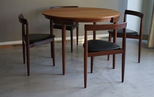 Iconische Roundette eetkamertafel van Hans Olsen, Deense Midcentury