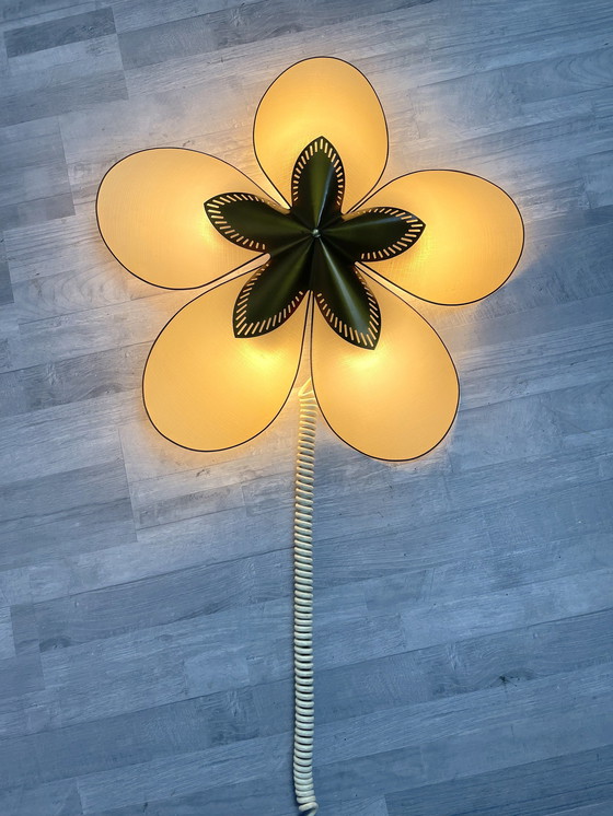 Image 1 of Mid Century Design plafondlamp bloemvorm 1950S