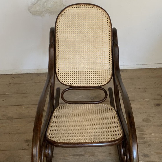 Image 1 of Vintage Thonet schommelstoel in riet