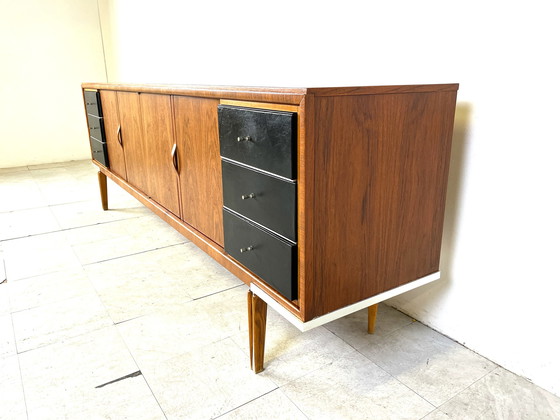 Image 1 of Belgisch dressoir uit het midden van de eeuw