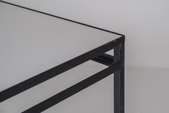 Image 1 of Industriële vintage tafel uit de jaren 1950s.