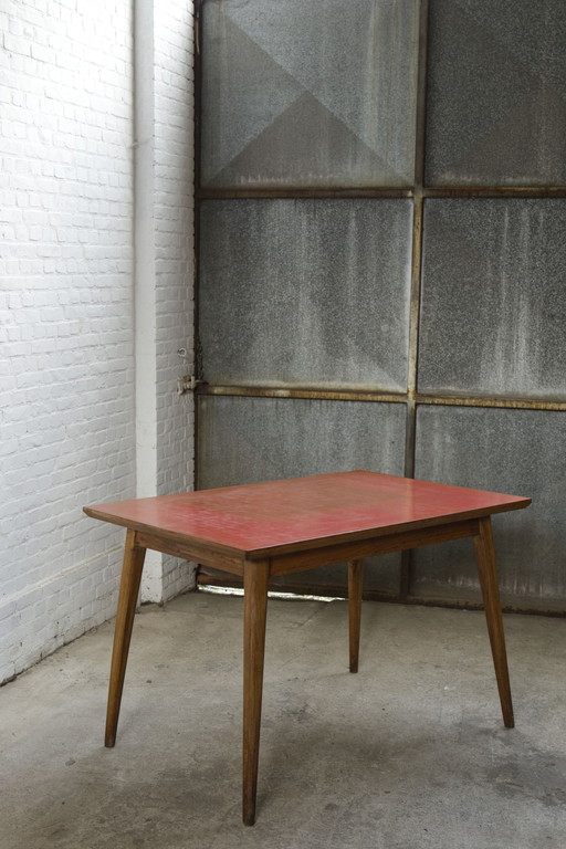 50'S Beuken Met Rood Formica Bovenblad Eettafel