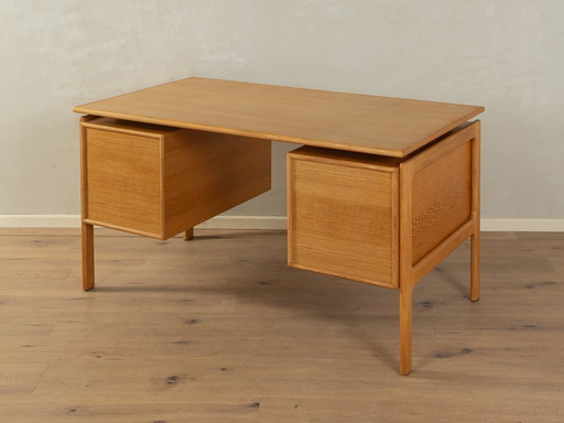 G.V. Møbler vintage bureau