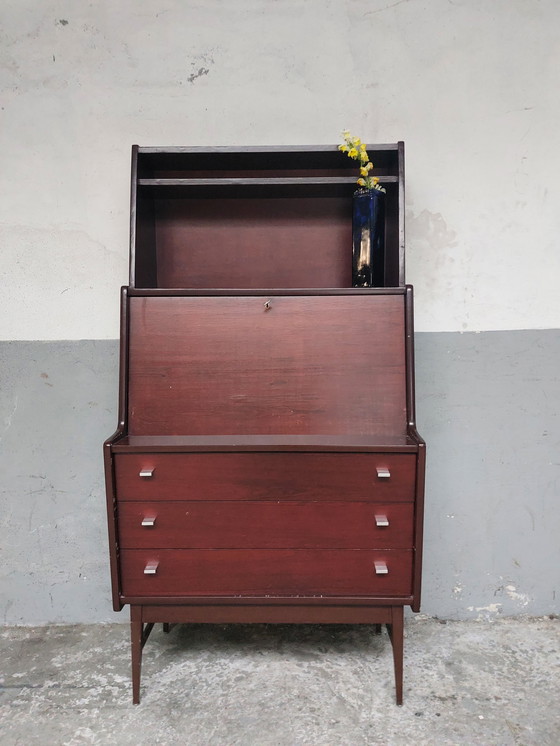 Image 1 of Mid-eeuwse secretaire