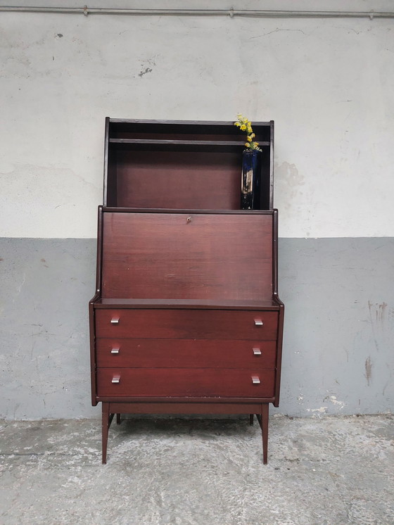 Image 1 of Mid-eeuwse secretaire