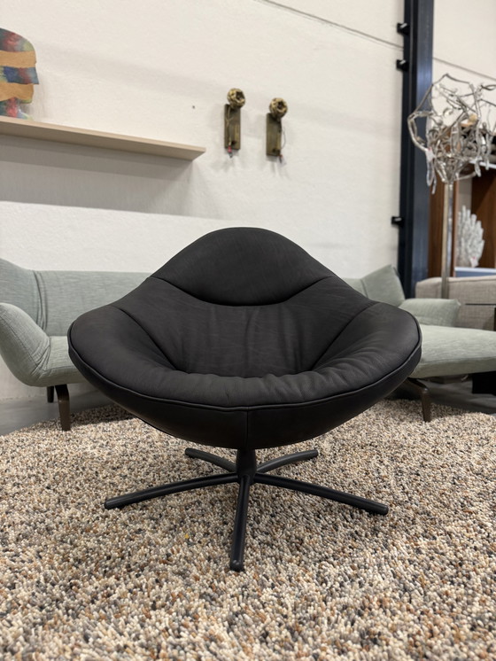 Image 1 of Label Vandenberg Hidde Soft Draai Fauteuil Bald Sprang Black 