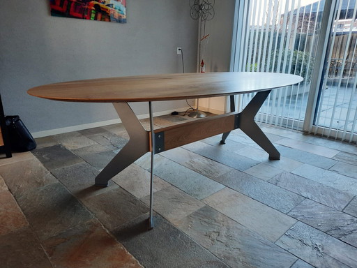 1× Bert Plantagie Eetkamertafel