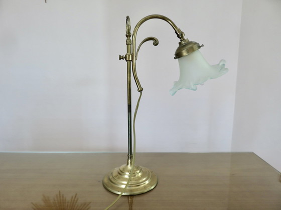 Image 1 of Art Nouveau Bronzen en Matglazen Lamp, Frankrijk, 1970