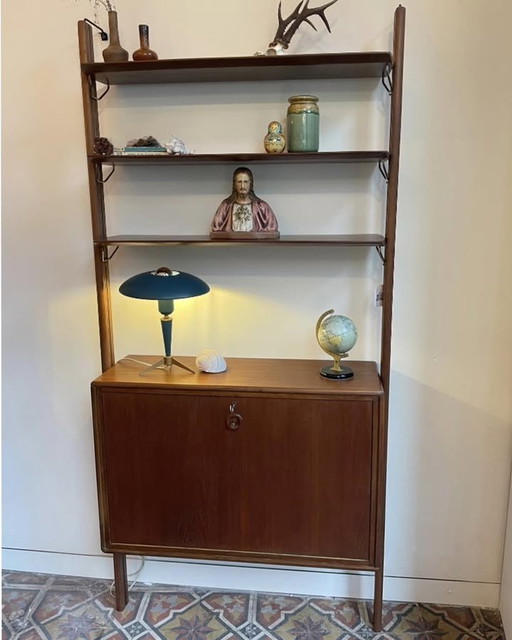 Fristho Wall Unit