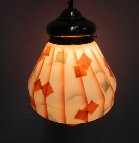 Image 1 of Art Deco hanglamp met schuine glazen kap