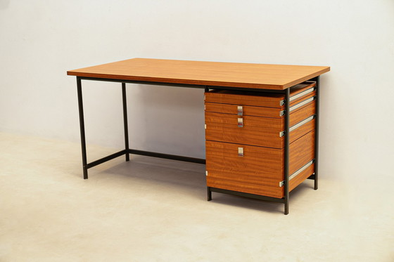 Image 1 of Bureau Jules Wabbes