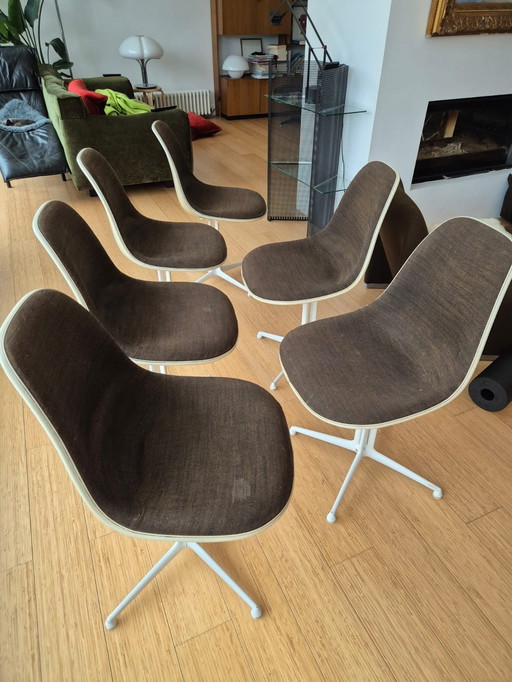 6 Eames La Fonda X Herman Miller Stoelen