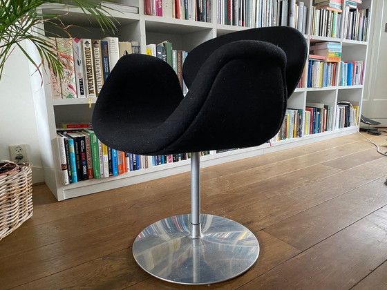 Image 1 of 2x Originele Artifort Little Tulip Stoelen (Pierre Paulin)