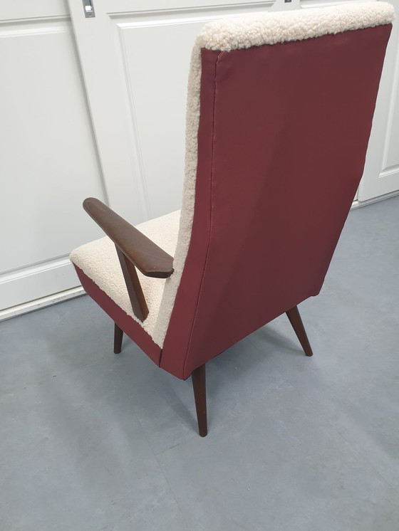 Image 1 of Vintage Easychair Nieuw Gestoffeerd.