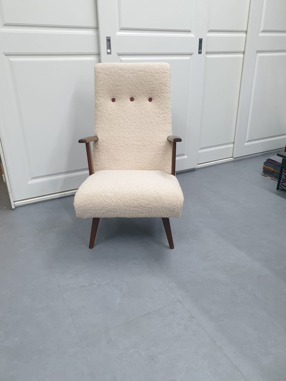 Image 1 of Vintage Easychair Nieuw Gestoffeerd.