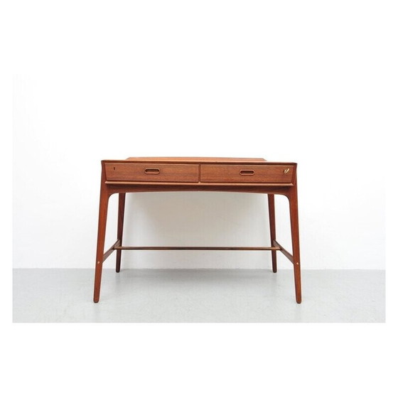 Image 1 of Vintage bureau van Svend Aage Madsen voor Sigurd Hansens Møbelfabrik