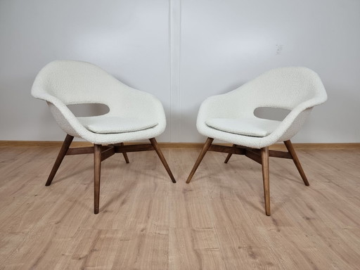 2x Miroslav Navratil Shell Fauteuils