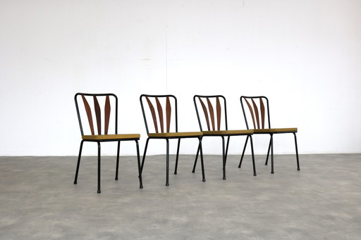 4x vintage Zweedse stoelen