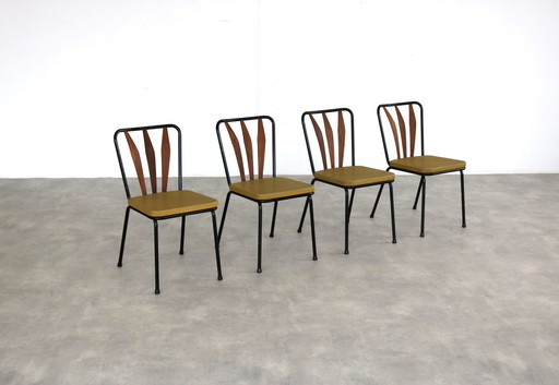 4x vintage Zweedse stoelen