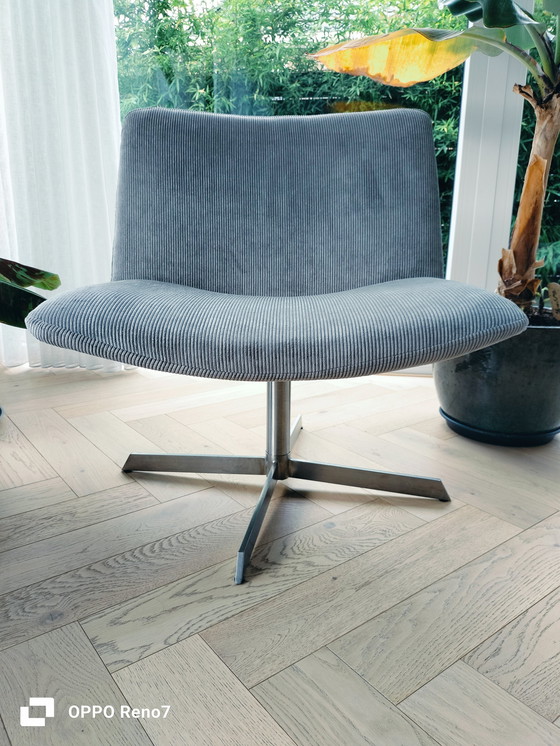 Image 1 of Draaibaar Fauteuils Aper Catifa 80 Design