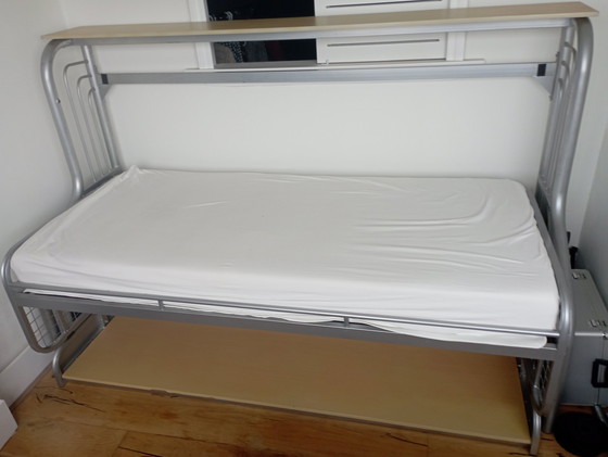 Image 1 of Bureau / Bed Combinatie 