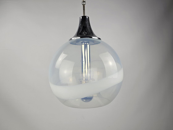 Image 1 of Italiaanse Glazen Hanglamp Met Witte Lijn