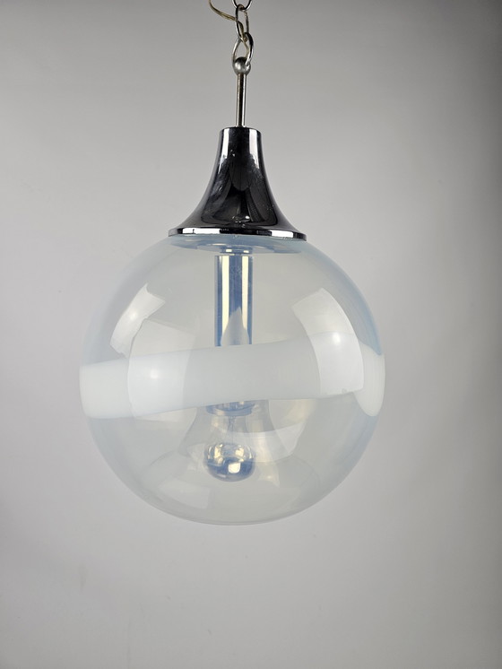 Image 1 of Italiaanse Glazen Hanglamp Met Witte Lijn