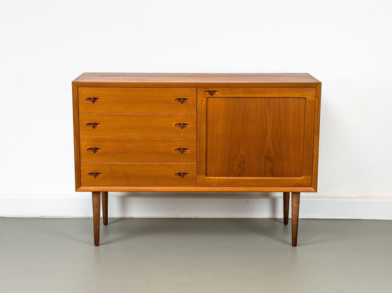 Image 1 of Deens teakhouten dressoir van H.W. Klein voor Bramin, 1960S