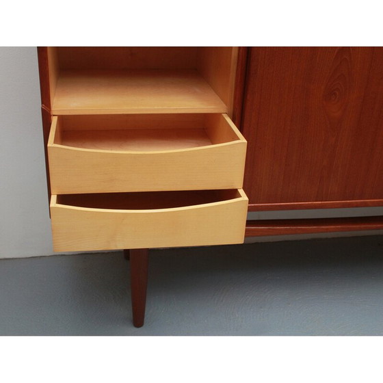 Image 1 of Vintage highboard in teak met schuifdeuren, jaren 1960