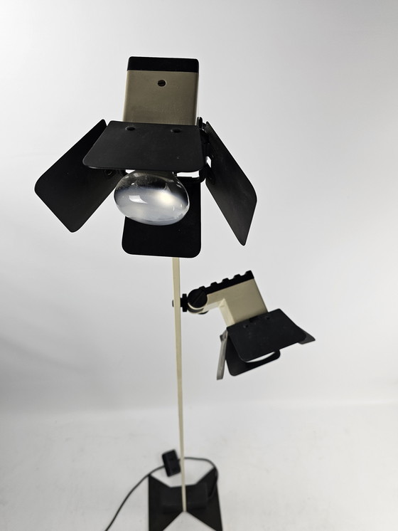 Image 1 of Bauhaus vloerlamp