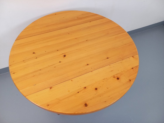 Image 1 of Charlotte Perriand Les Arcs Vintage Ronde Grenen Eettafel 60s 70s