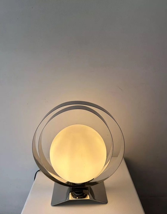 Image 1 of Vintage tafellamp, chroom en opaline, Frankrijk 1970