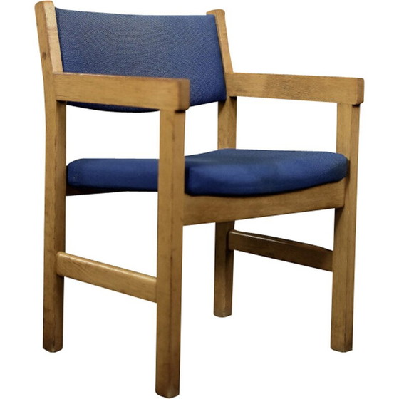 Image 1 of Vintage Deense eikenhouten en blauwe stoffen fauteuil van Hans J. Wegner voor Getama, jaren 1960