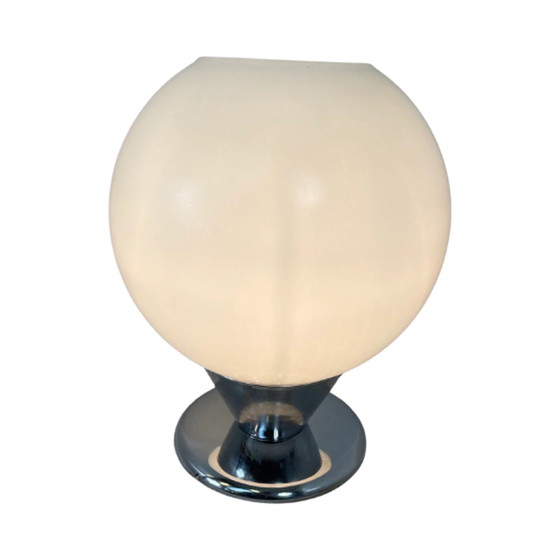 Image 1 of Vintage - Art Deco stijl lamp - XL satijn glazen stolp op chromen voet