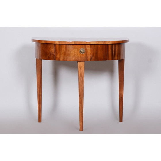 Image 1 of Vintage walnoten bijzettafel, Tsjechië 1820